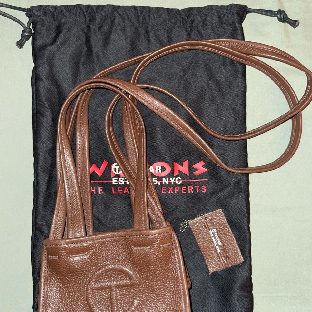 Telfar Small Carry Bag | Chocolate